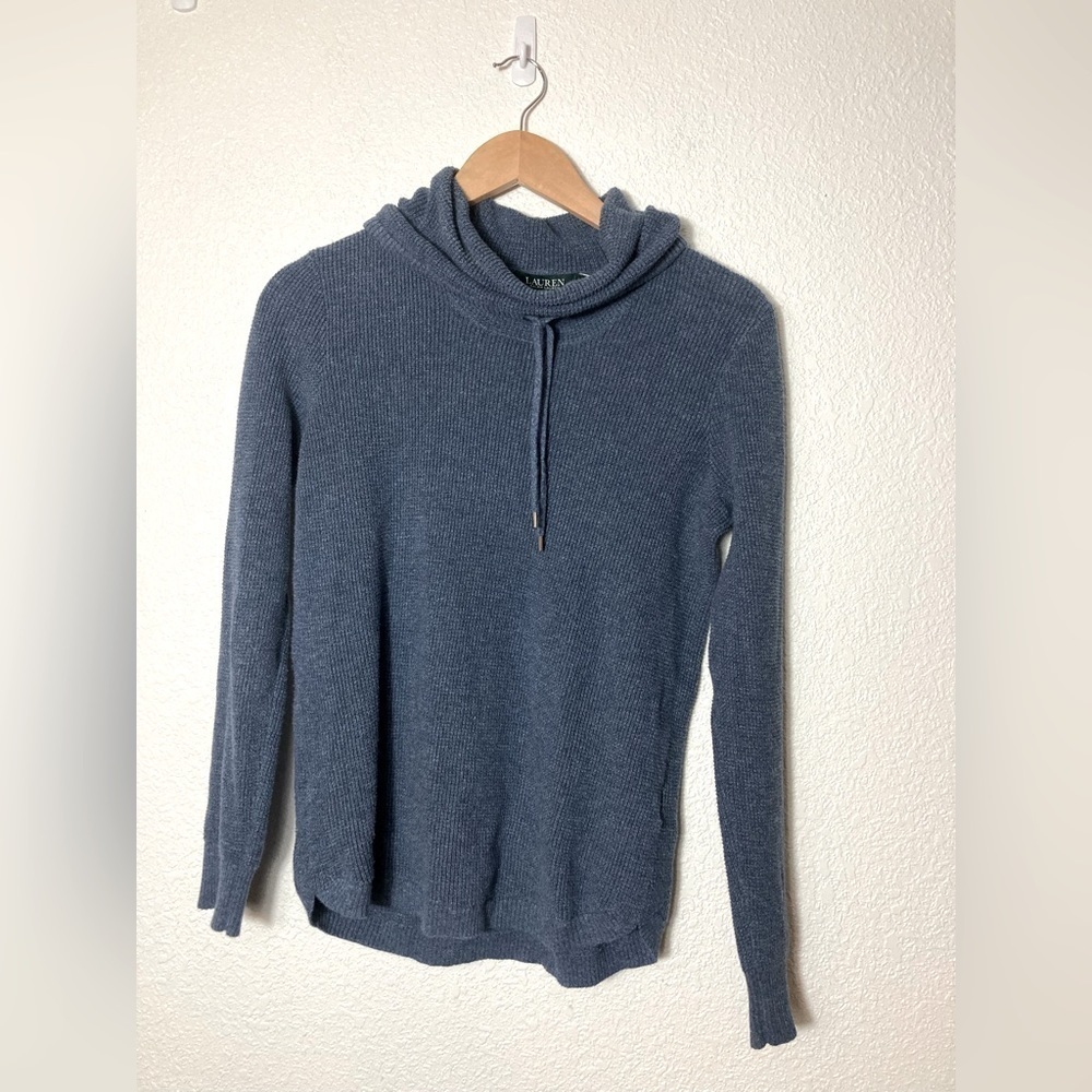 Lauren Ralph Lauren turtle neck blue pullover sweater Medium 100% cotton